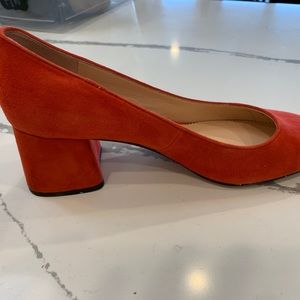J CREW Suede low heeled dress shoes